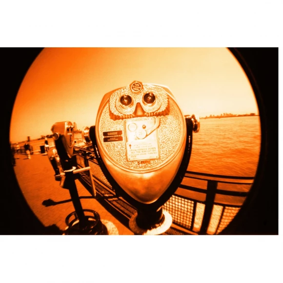lomo fisheye camera all black